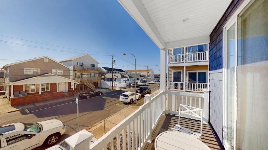 Beach House Steps Away From The Boardwalk And Beach With Ocean Views In Seaside Heights! Ngoại thất bức ảnh
