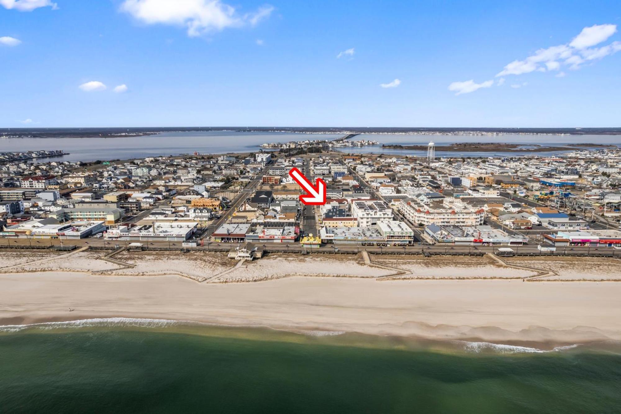 Beach House Steps Away From The Boardwalk And Beach With Ocean Views In Seaside Heights! Ngoại thất bức ảnh