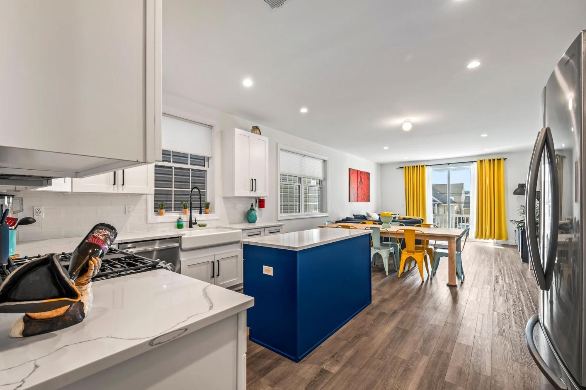 Beach House Steps Away From The Boardwalk And Beach With Ocean Views In Seaside Heights! Ngoại thất bức ảnh