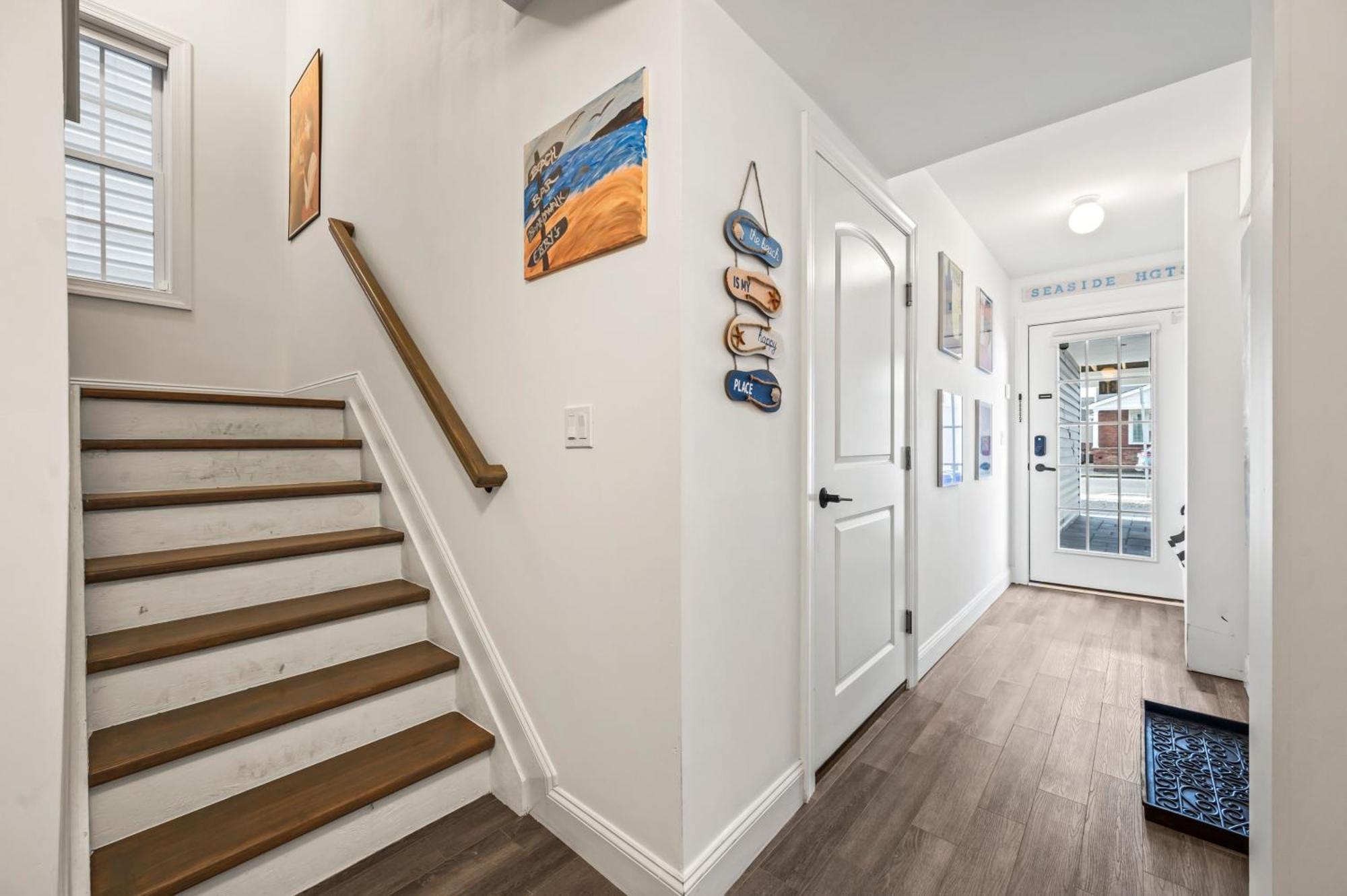 Beach House Steps Away From The Boardwalk And Beach With Ocean Views In Seaside Heights! Ngoại thất bức ảnh