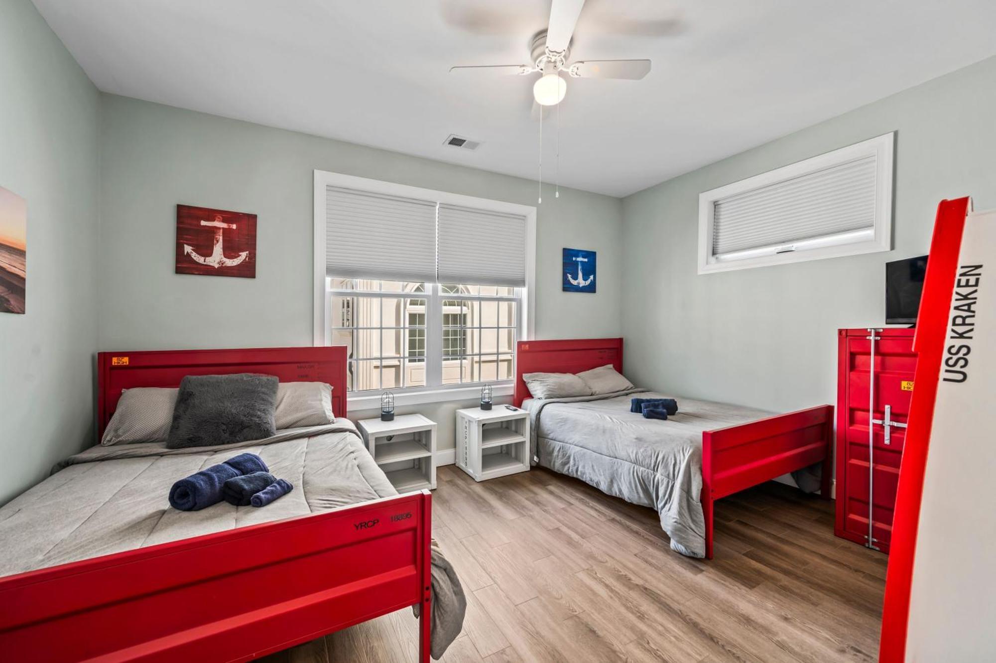 Beach House Steps Away From The Boardwalk And Beach With Ocean Views In Seaside Heights! Ngoại thất bức ảnh