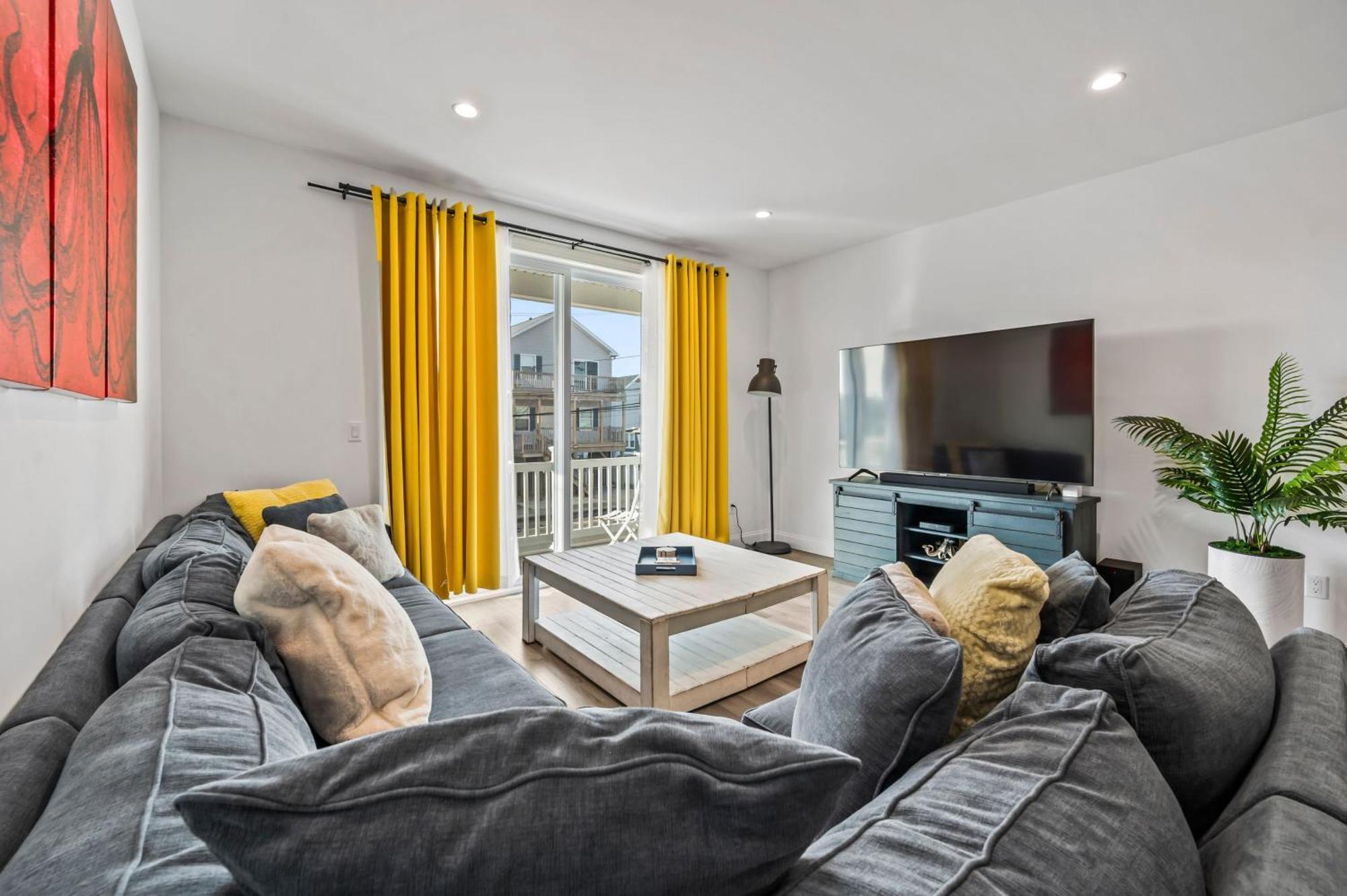 Beach House Steps Away From The Boardwalk And Beach With Ocean Views In Seaside Heights! Ngoại thất bức ảnh